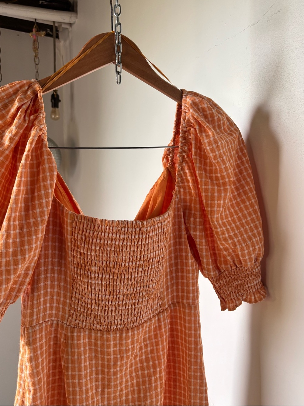 Altar'd State Apricot Gingham Puff-Sleeve Tie-Front Mini Dress Size Small - Picture 7 of 10